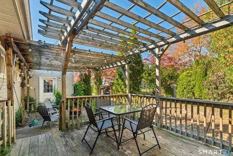 34 Beacon Manor Circle Naugatuck CT 06770