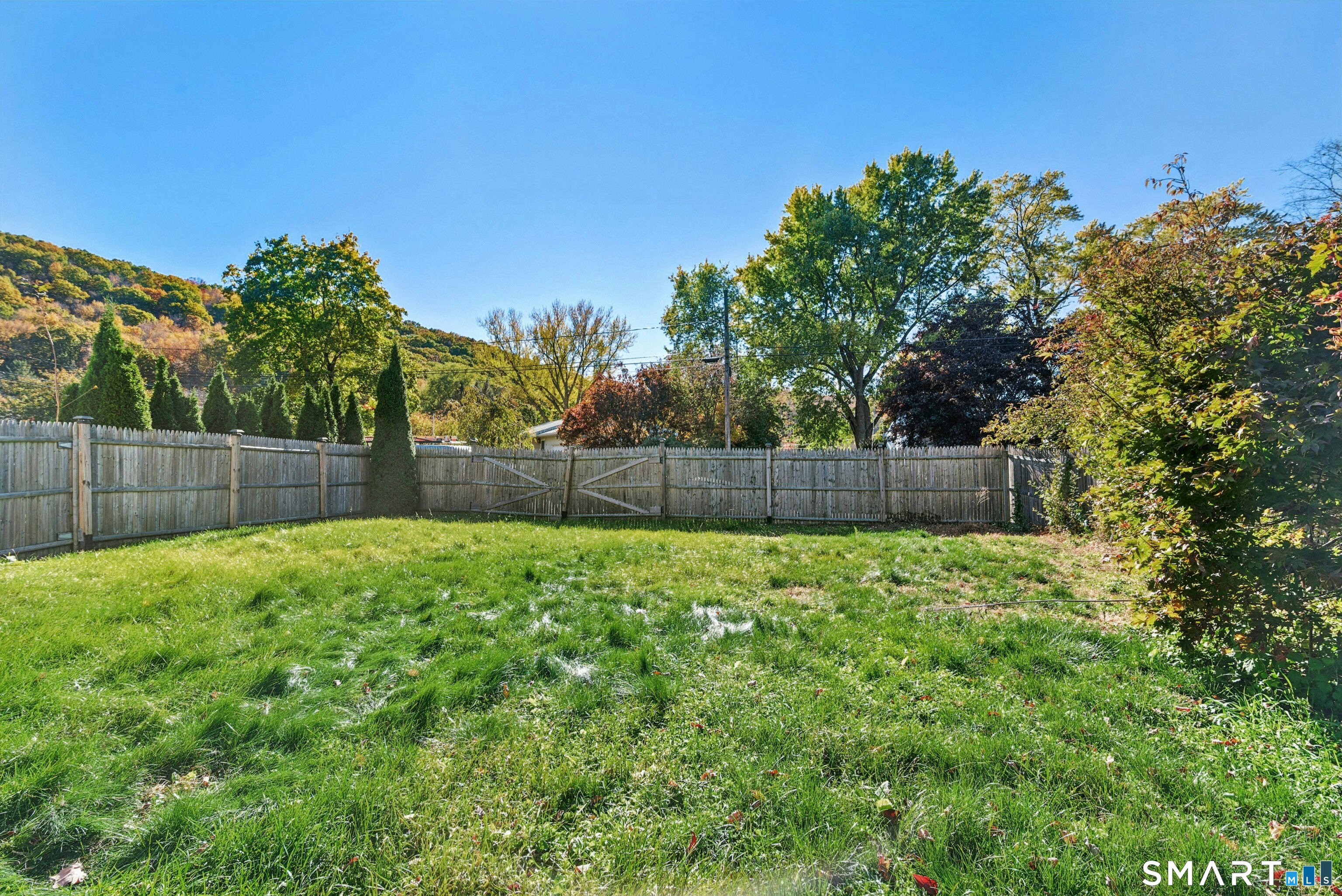 34 Beacon Manor Circle Naugatuck CT 06770