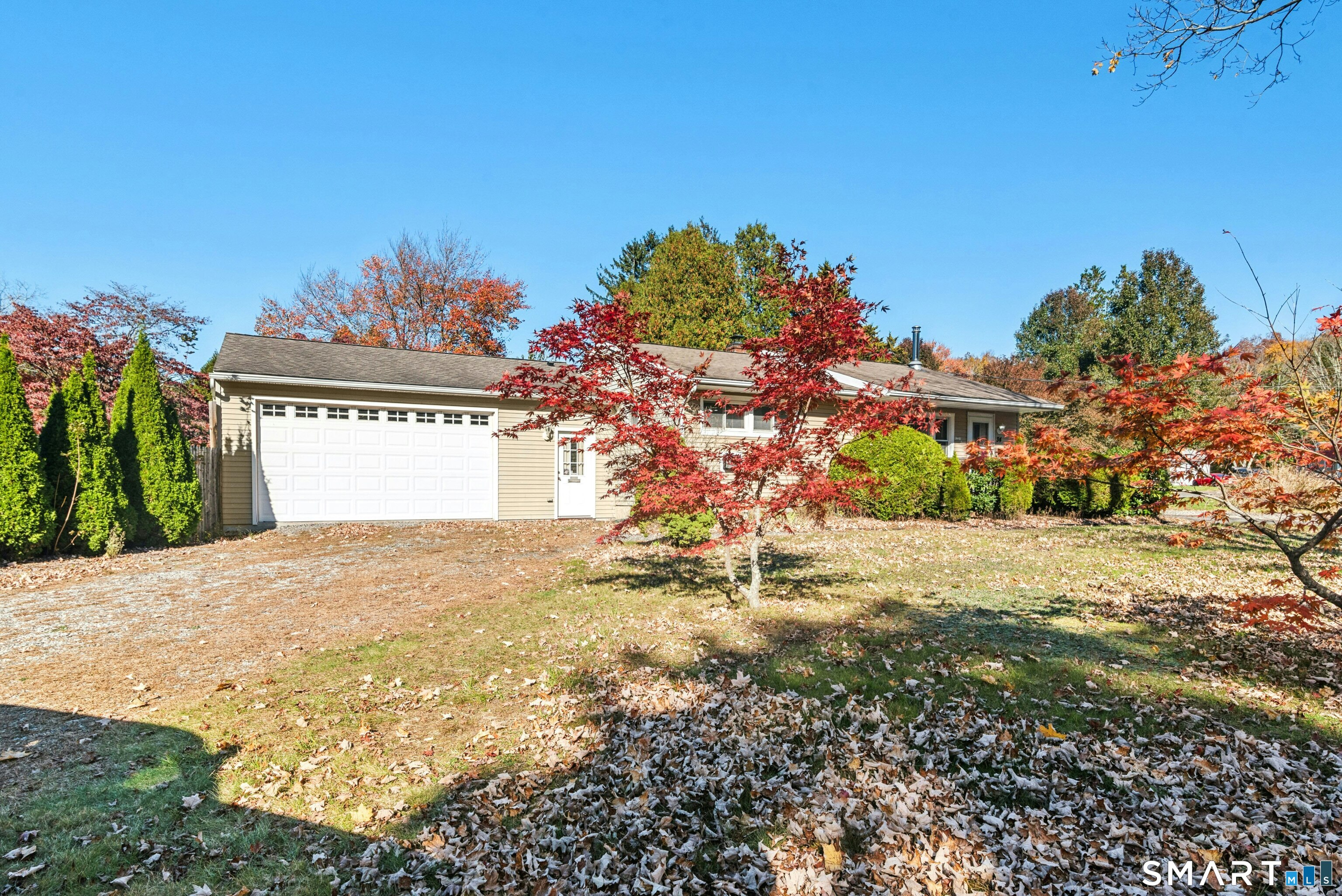 34 Beacon Manor Circle Naugatuck CT 06770