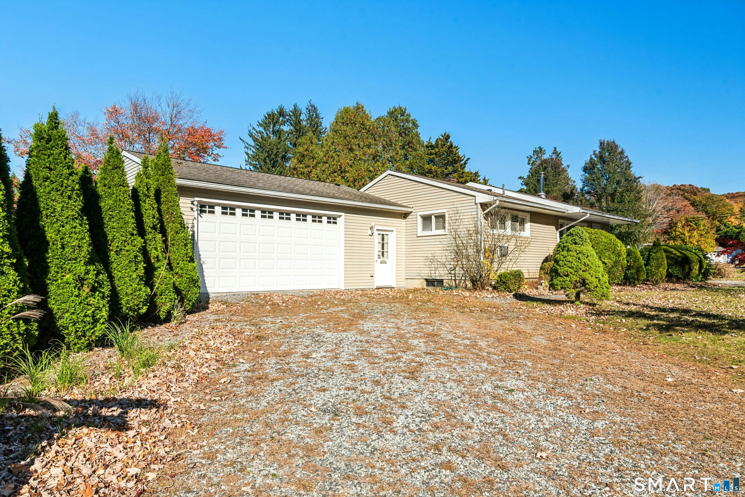 34 Beacon Manor Circle Naugatuck CT 06770