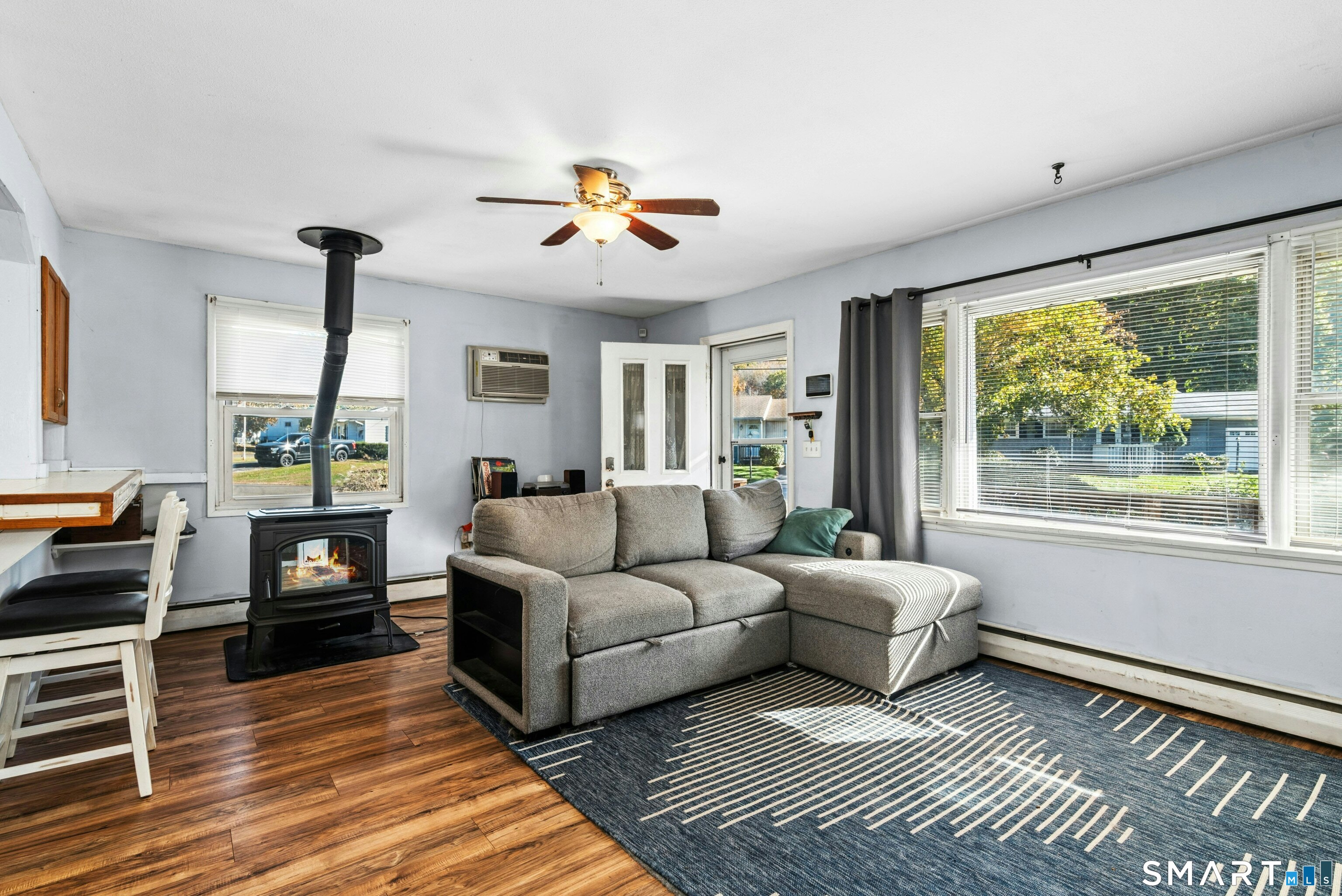 34 Beacon Manor Circle Naugatuck CT 06770