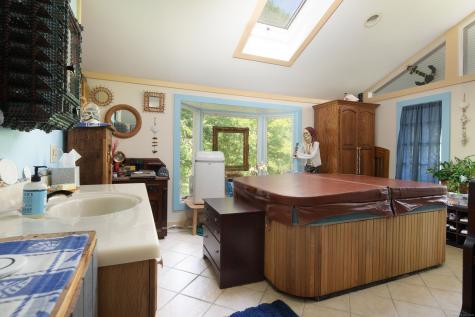 48 Preston Lane Salisbury CT 06068