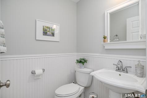 1 Whipstick Road New Fairfield CT 06812