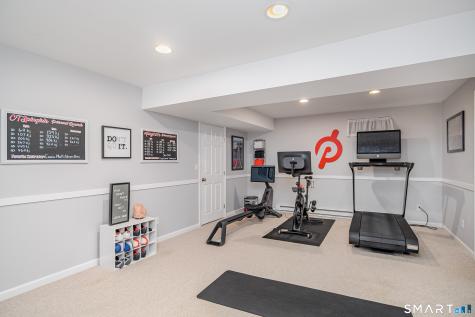 1 Whipstick Road New Fairfield CT 06812