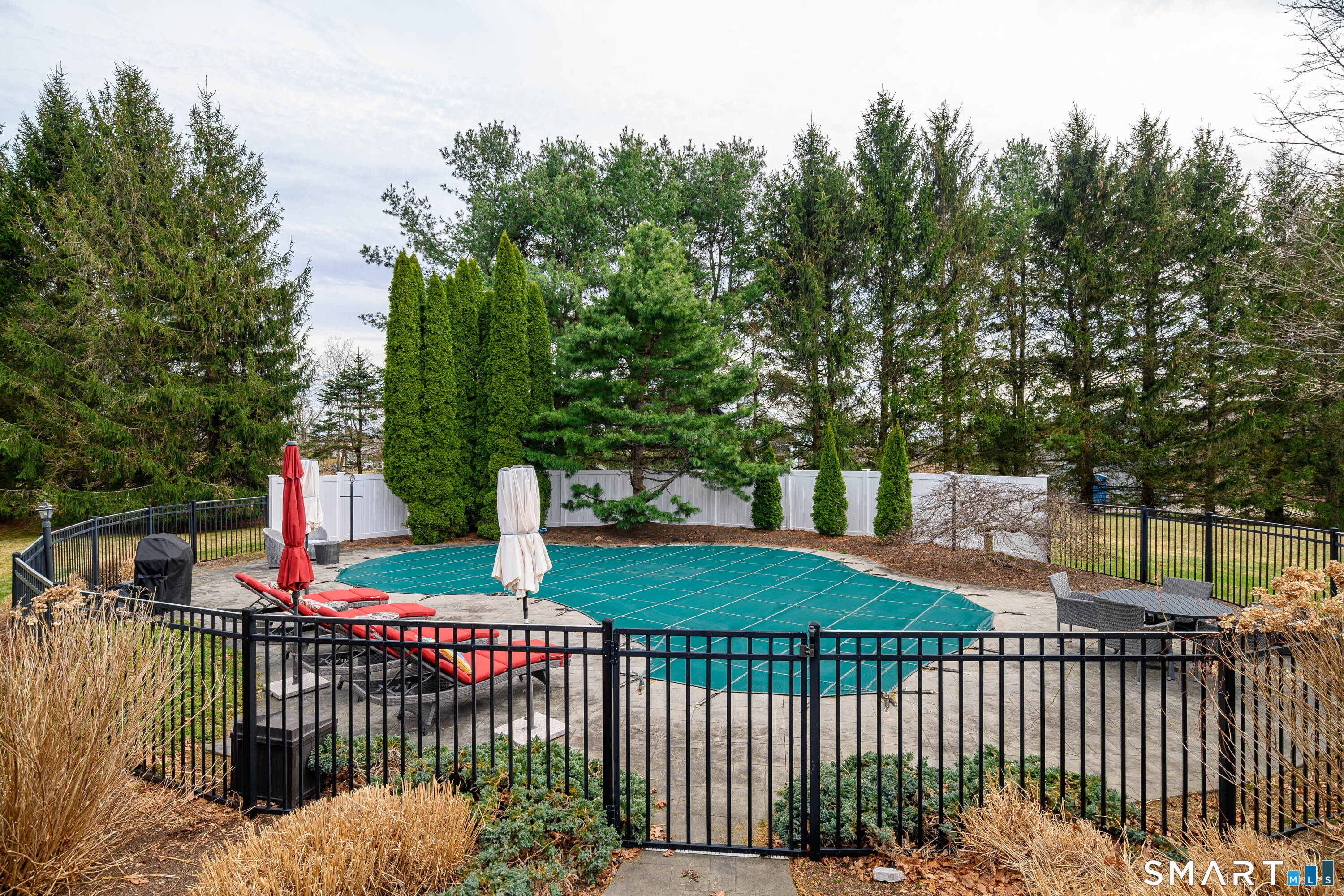 1 Whipstick Road New Fairfield CT 06812