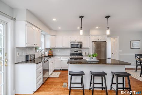 1 Whipstick Road New Fairfield CT 06812