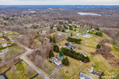 1 Whipstick Road New Fairfield CT 06812