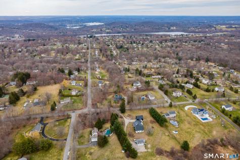 1 Whipstick Road New Fairfield CT 06812
