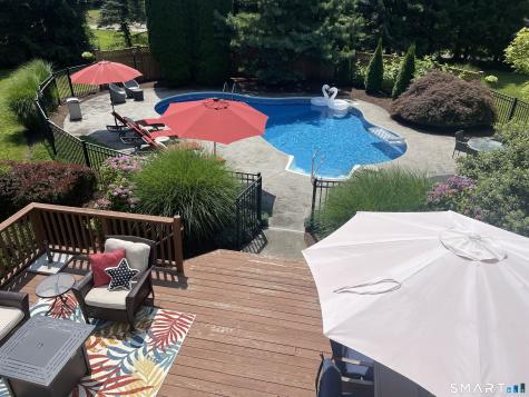 1 Whipstick Road New Fairfield CT 06812
