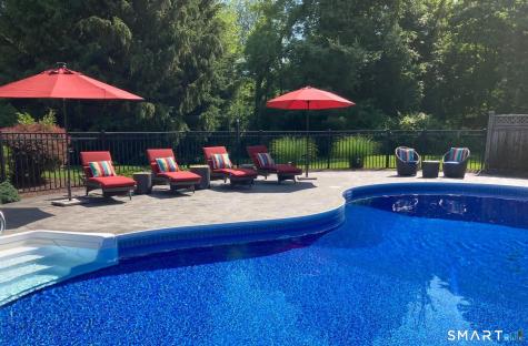 1 Whipstick Road New Fairfield CT 06812