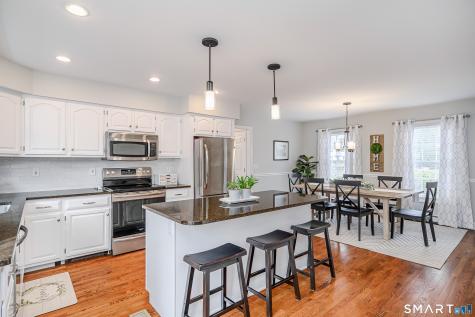1 Whipstick Road New Fairfield CT 06812