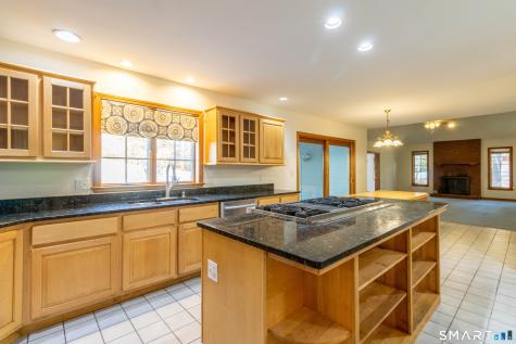 76 Bucks Crossing Rocky Hill CT 06067