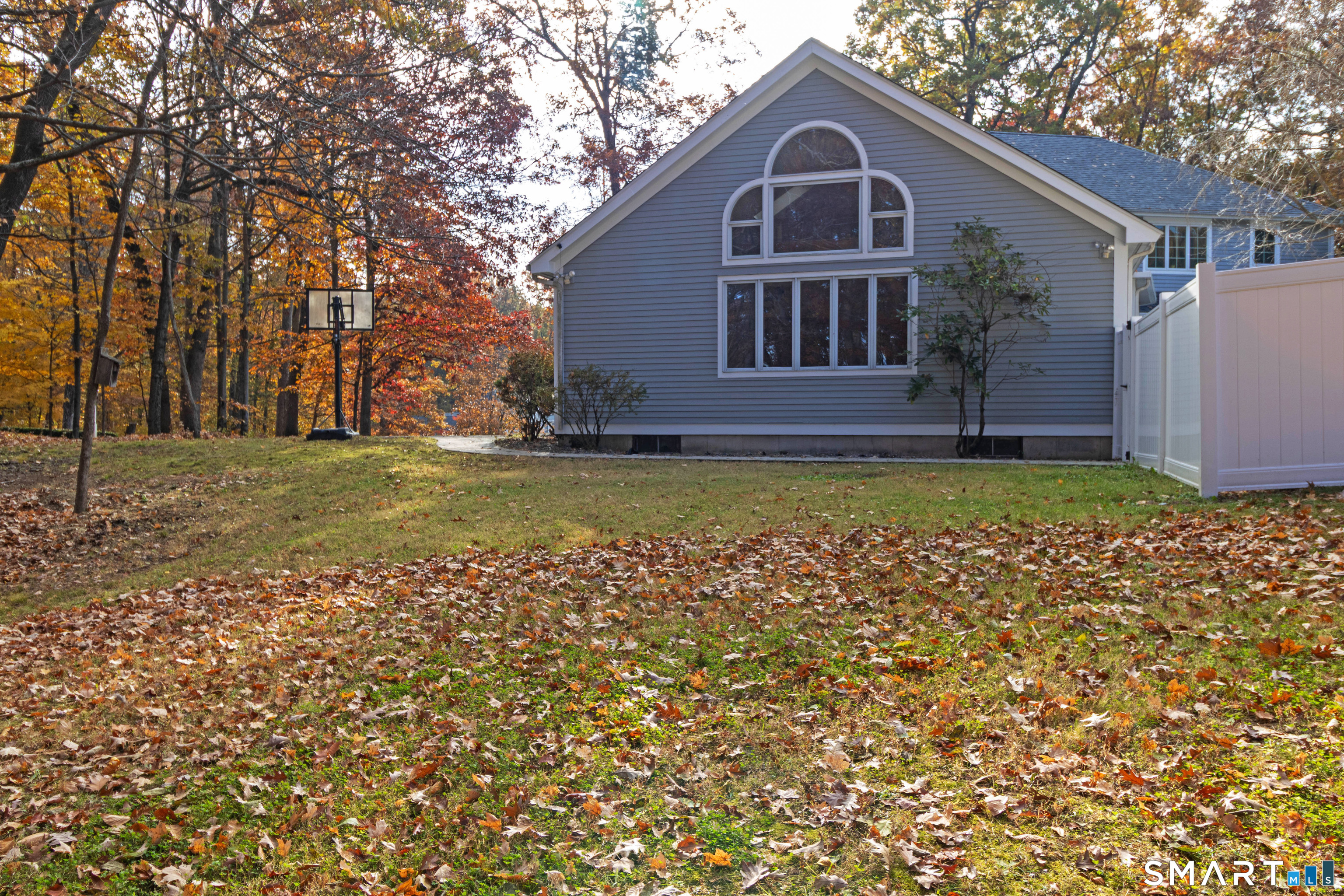 76 Bucks Crossing Rocky Hill CT 06067