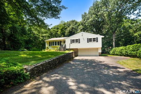 19 Crestwood Drive Wolcott CT 06716