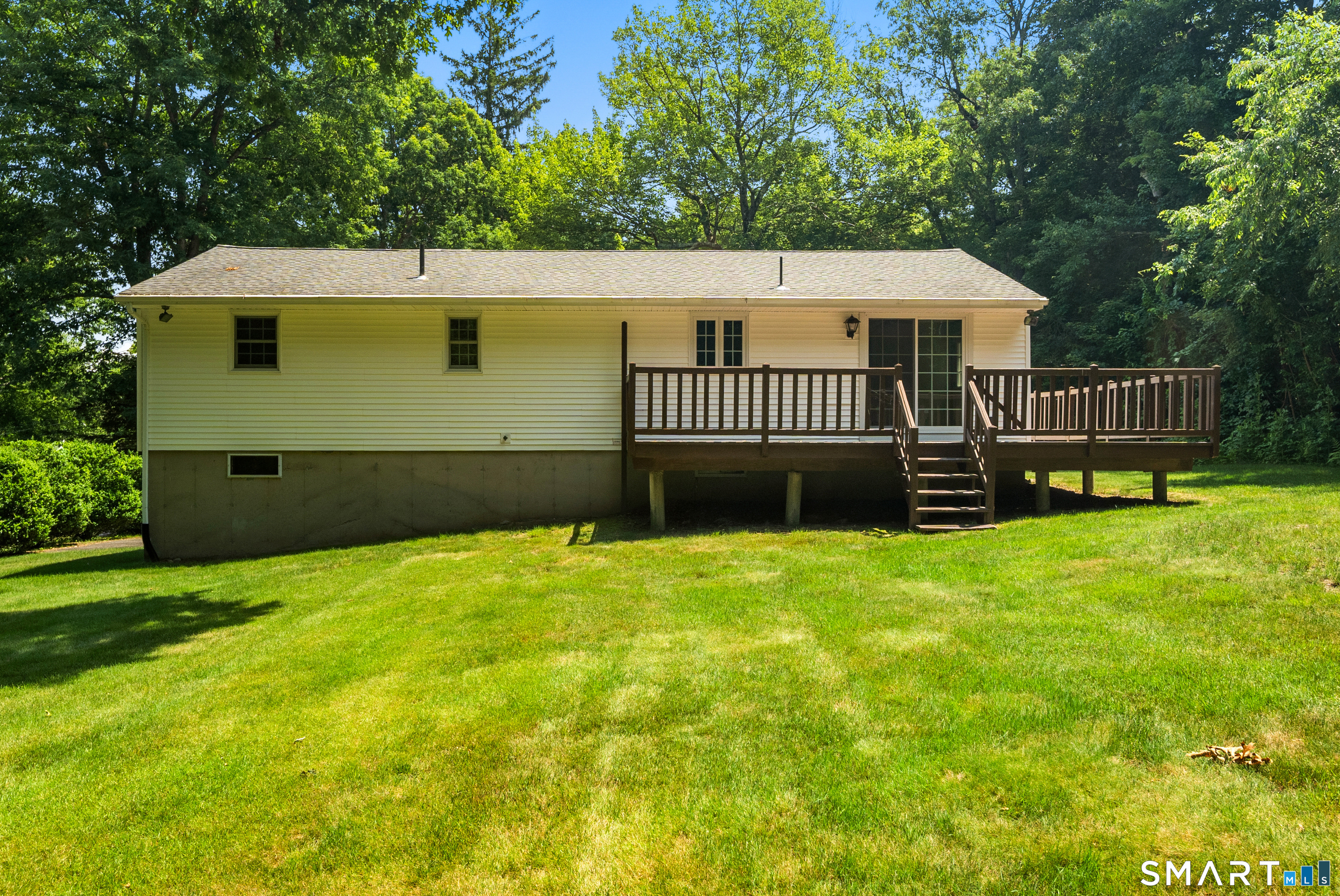 19 Crestwood Drive Wolcott CT 06716