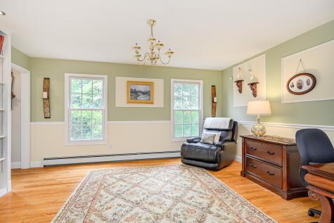 18 Sleepy Hollow Road Newtown CT 06482