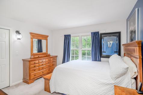 18 Sleepy Hollow Road Newtown CT 06482