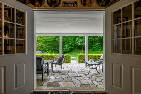 18 Sleepy Hollow Road Newtown CT 06482