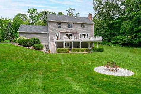 18 Sleepy Hollow Road Newtown CT 06482