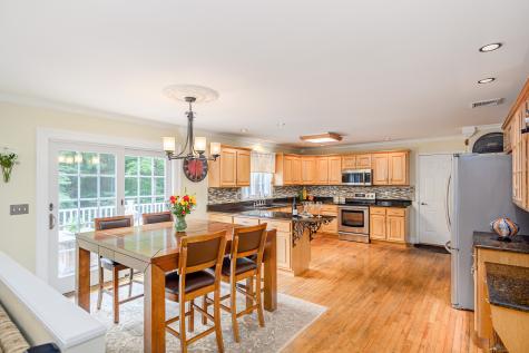 18 Sleepy Hollow Road Newtown CT 06482
