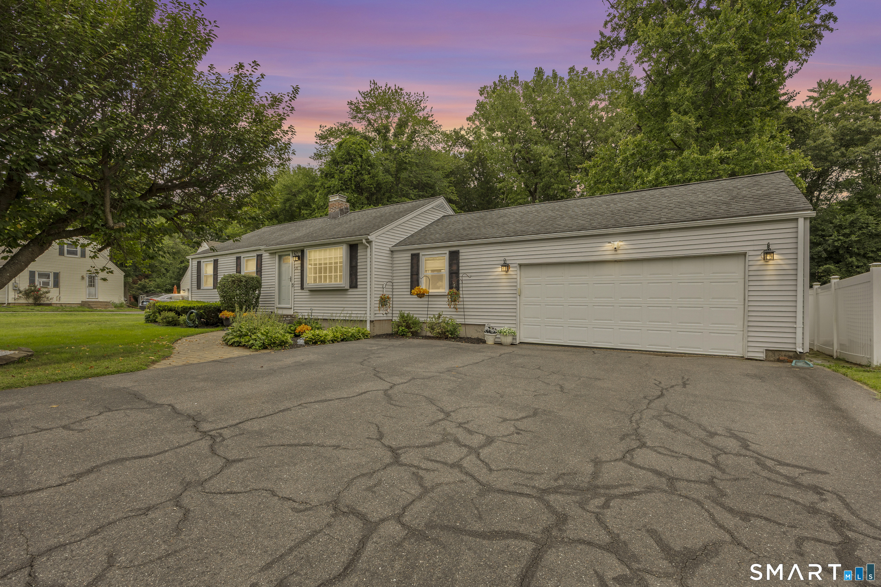 20 Wyndwood Road Farmington CT 06032