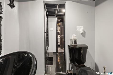 20 Wyndwood Road Farmington CT 06032