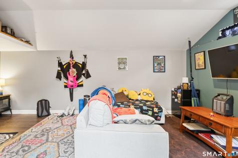 20 Wyndwood Road Farmington CT 06032