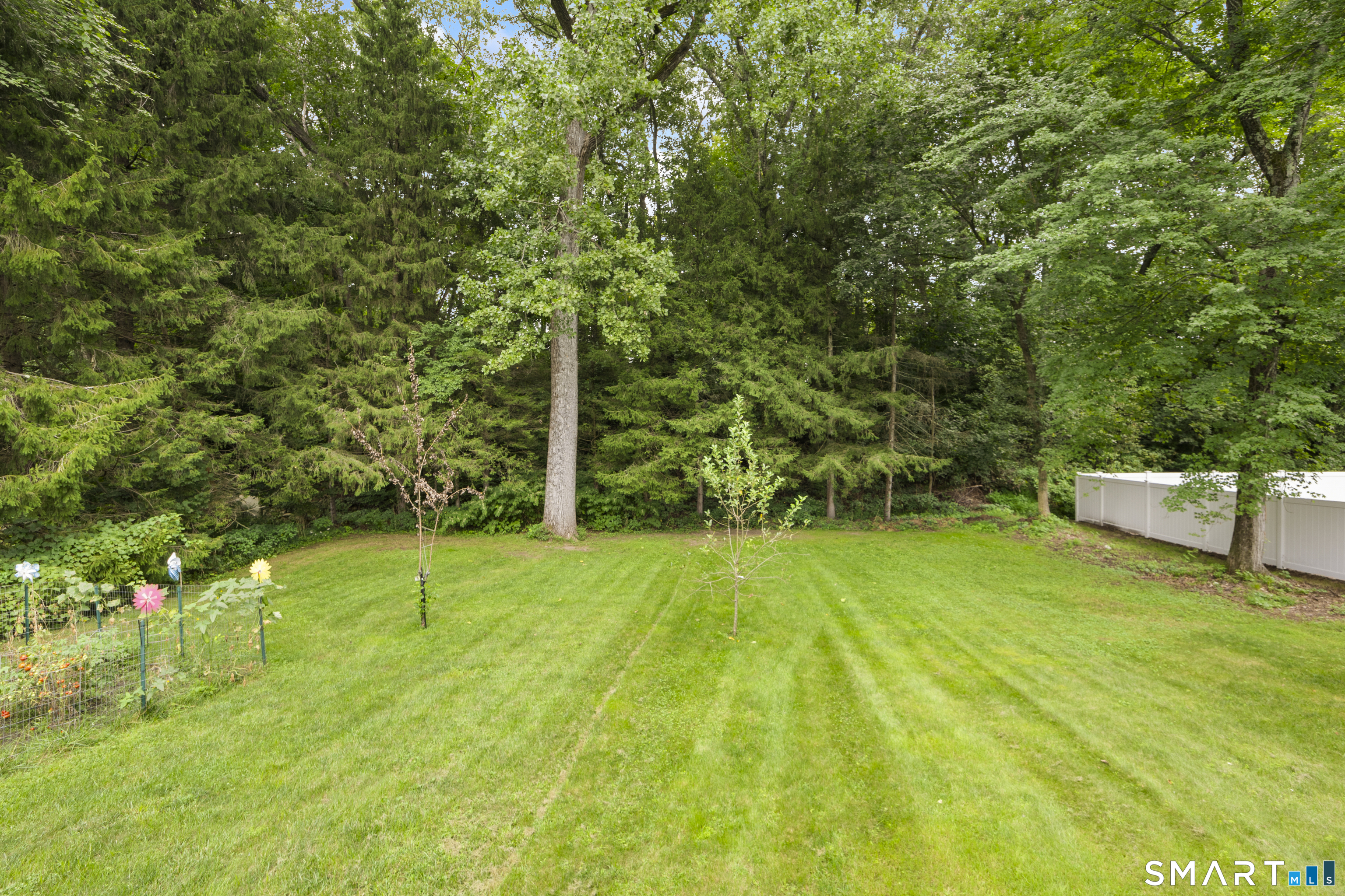 20 Wyndwood Road Farmington CT 06032