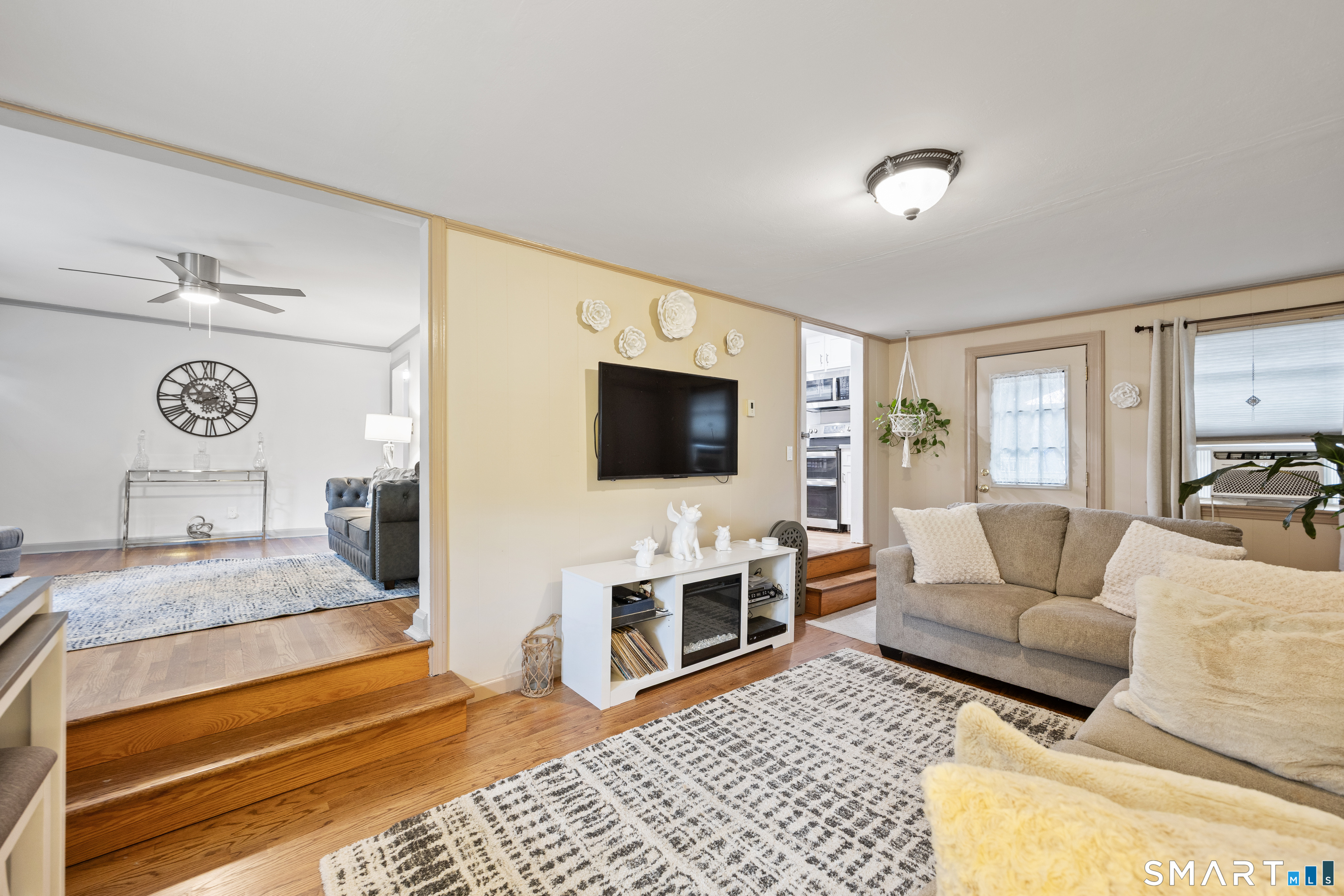 20 Wyndwood Road Farmington CT 06032