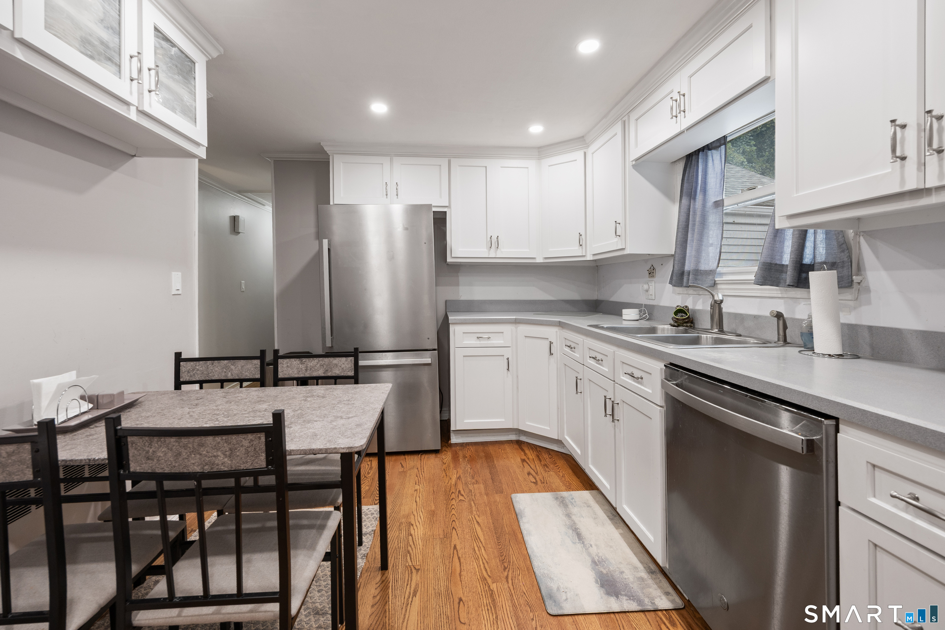 20 Wyndwood Road Farmington CT 06032