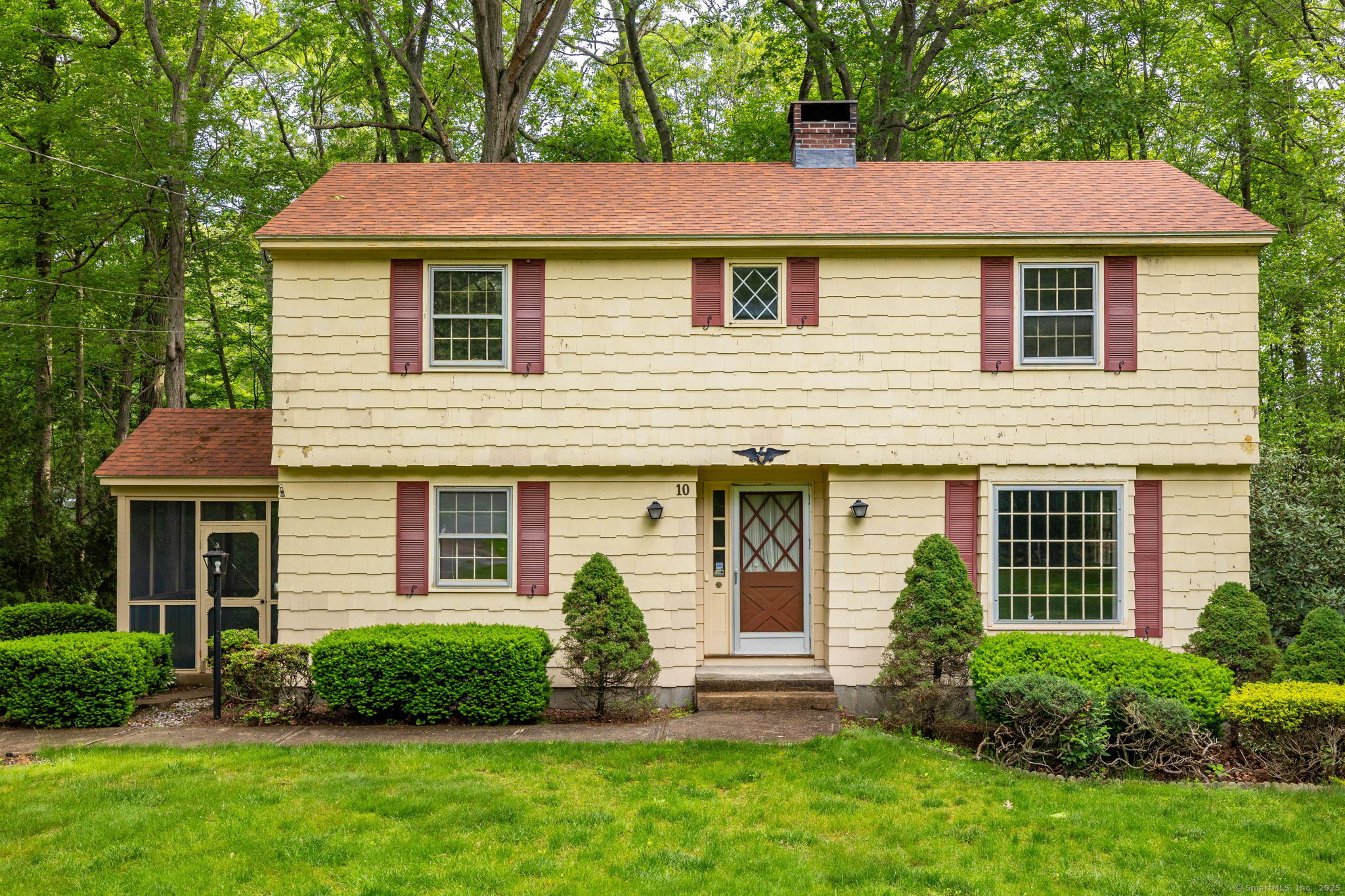 10 Laurel Glen Drive East Hampton CT 06424