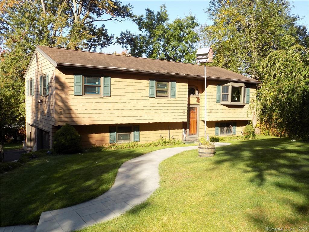 11 Arden Avenue New Fairfield CT 06812