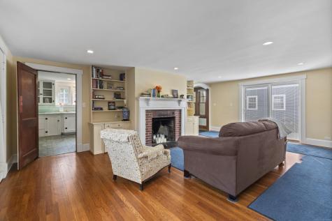 587 Taugwonk Road Stonington CT 06378