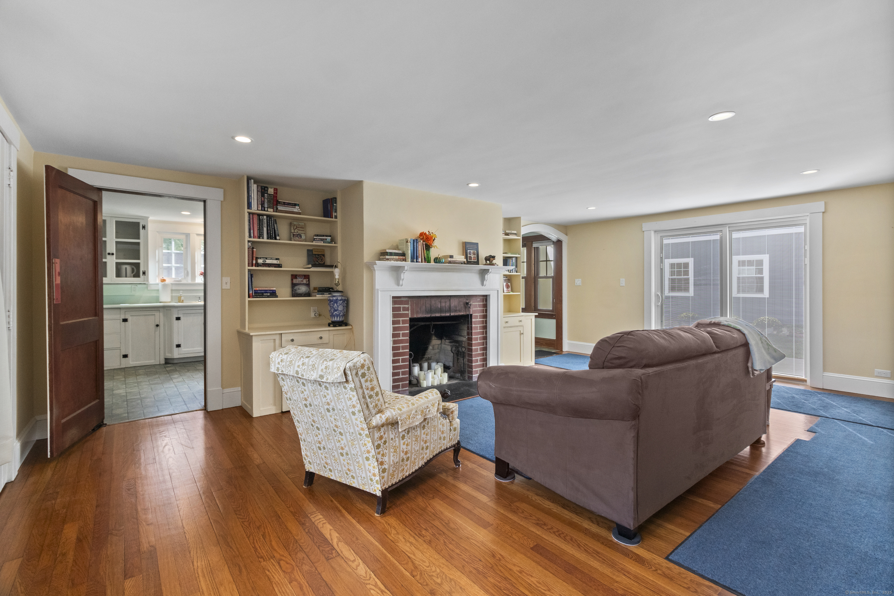 587 Taugwonk Road Stonington CT 06378