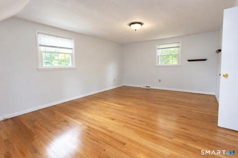 10 Colonial Drive Simsbury CT 06070