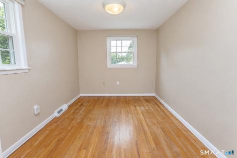 10 Colonial Drive Simsbury CT 06070