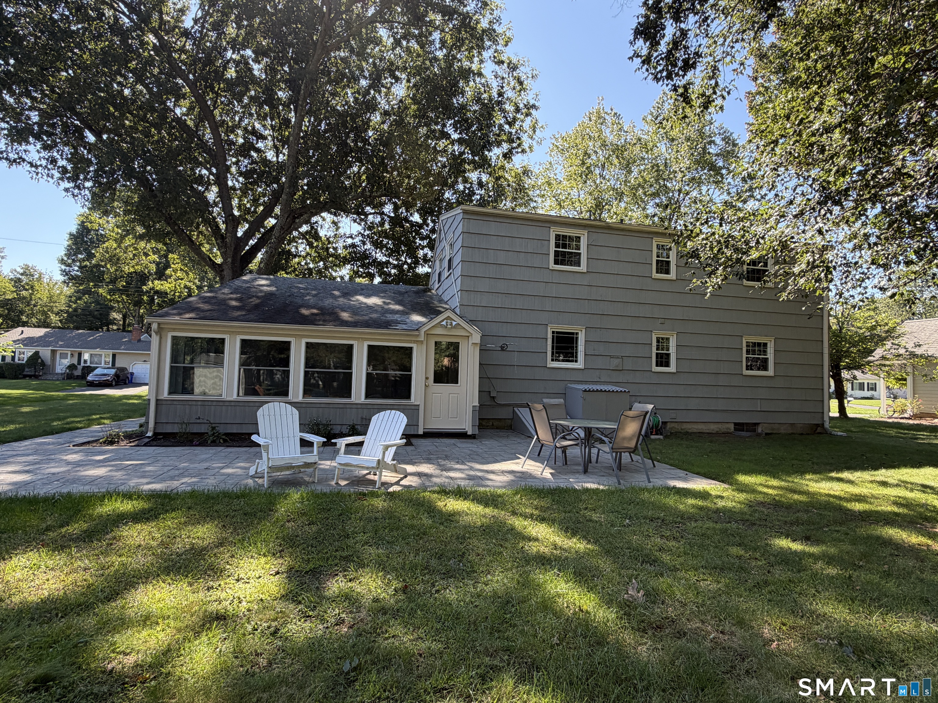 10 Colonial Drive Simsbury CT 06070