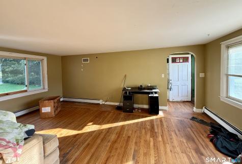 28 Lovers Lane Windham CT 06280