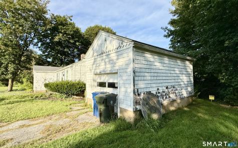 28 Lovers Lane Windham CT 06280