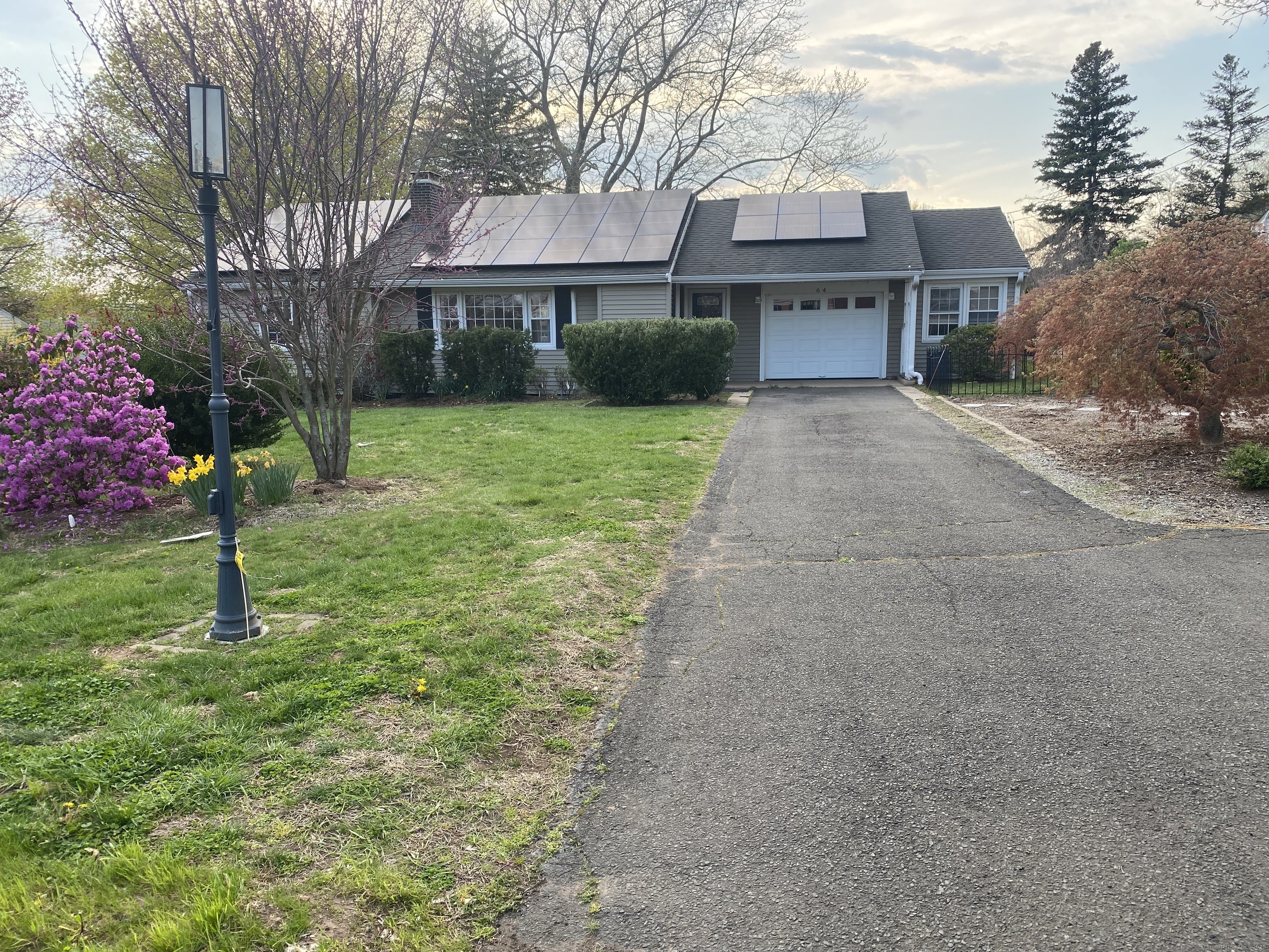 64 High Street Portland CT 06480