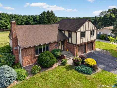 38 Rose Lane Groton CT 06340