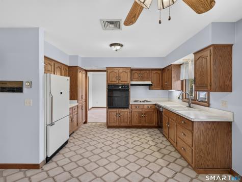 38 Rose Lane Groton CT 06340