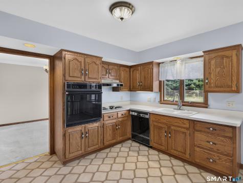 38 Rose Lane Groton CT 06340