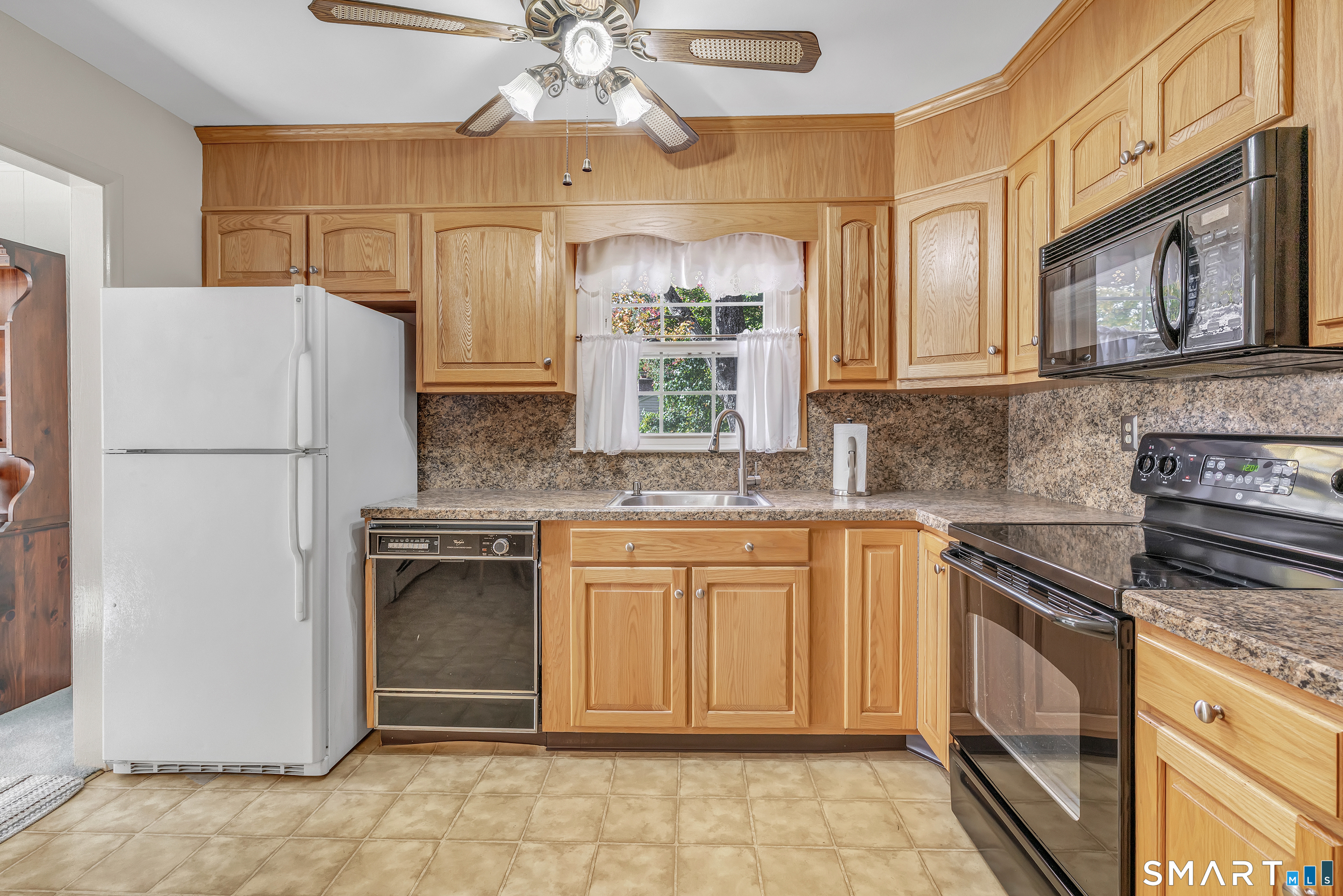 72 Toll House Lane Fairfield CT 06825