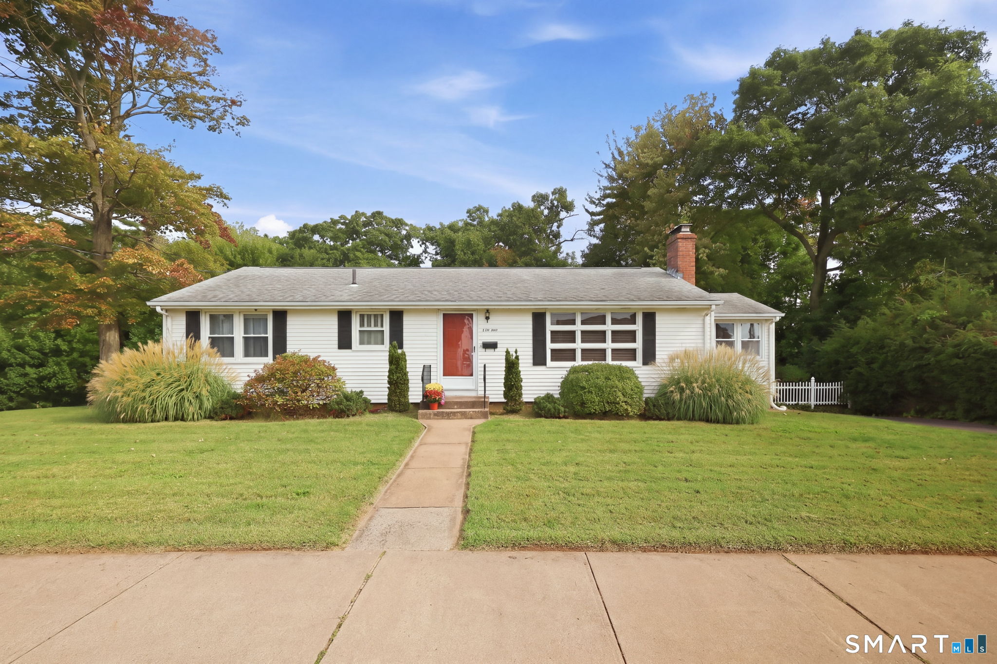 Manchester CT, 41 Crestwood Drive