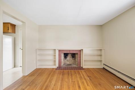 41 Crestwood Drive Manchester CT 06040