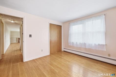 41 Crestwood Drive Manchester CT 06040