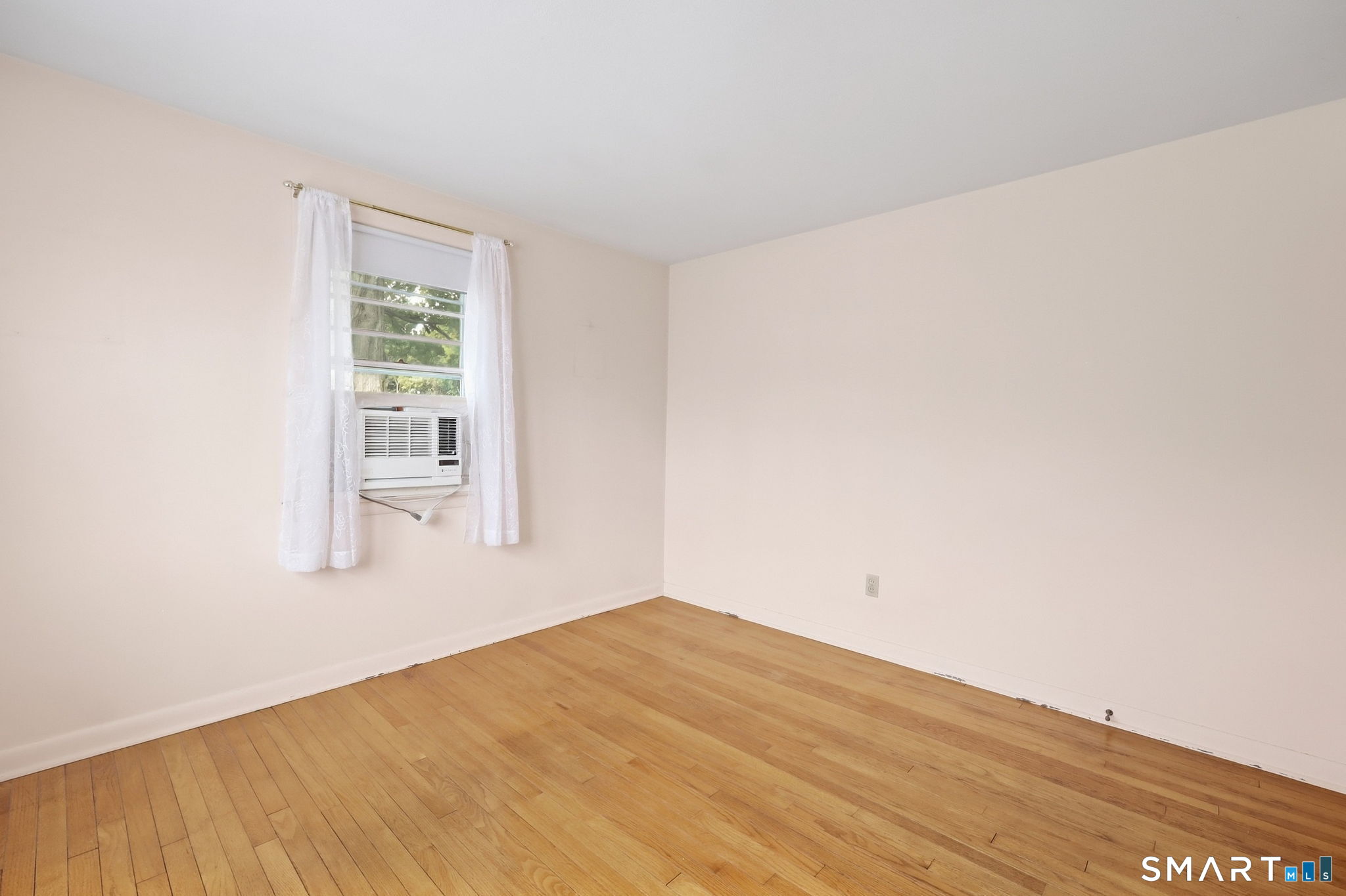 41 Crestwood Drive Manchester CT 06040