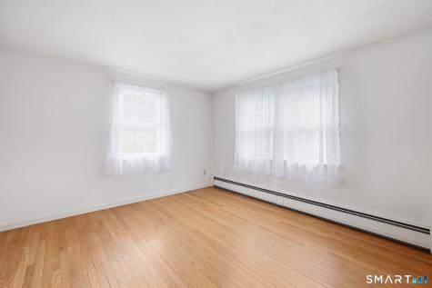 41 Crestwood Drive Manchester CT 06040
