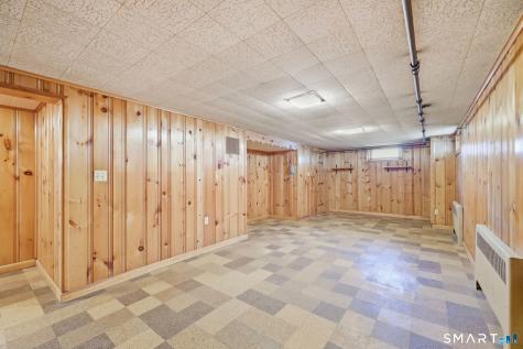 41 Crestwood Drive Manchester CT 06040